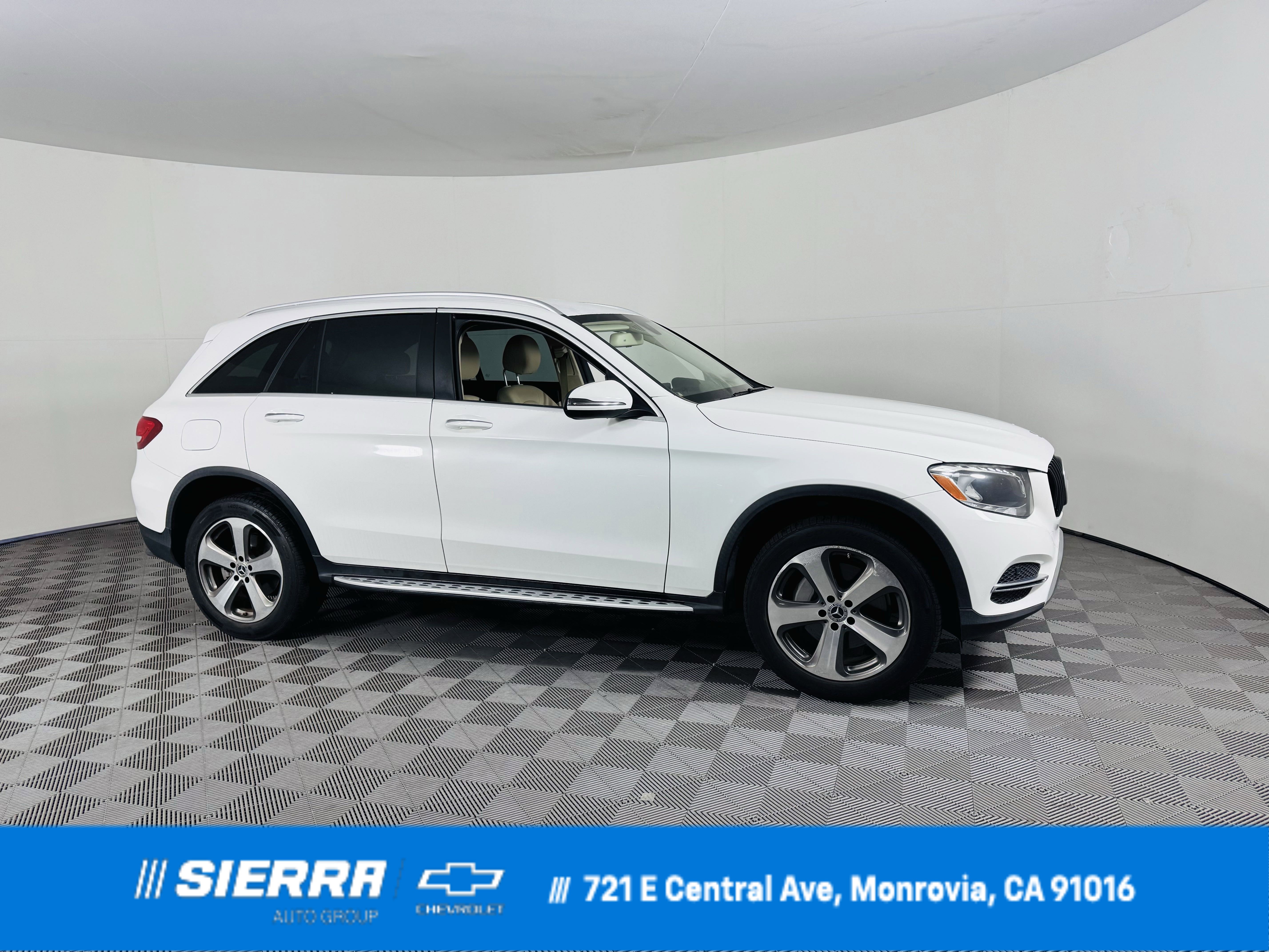 Used 2018 White Mercedes-Benz GLC 300 image 1