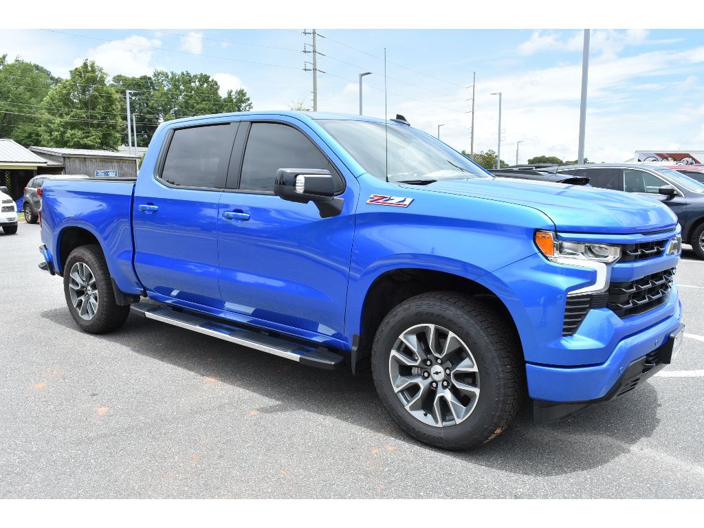 2025 Chevrolet Silverado 1500 RST photo 5