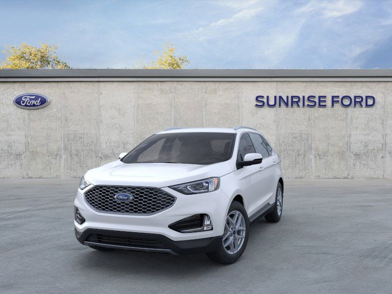 2024 Ford Edge SEL photo 2