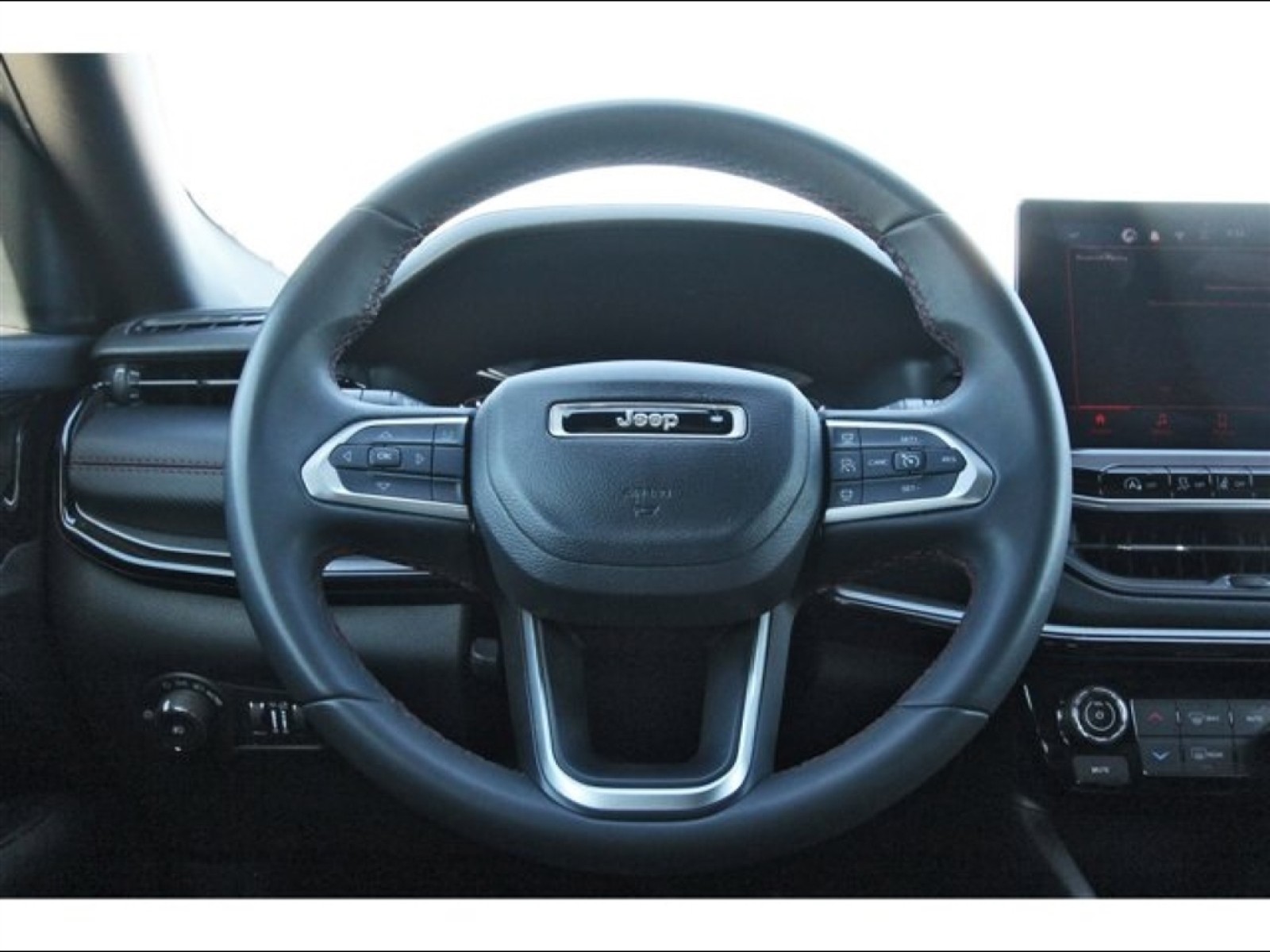 2024 Jeep Compass Trailhawk  at Robbins Nissan