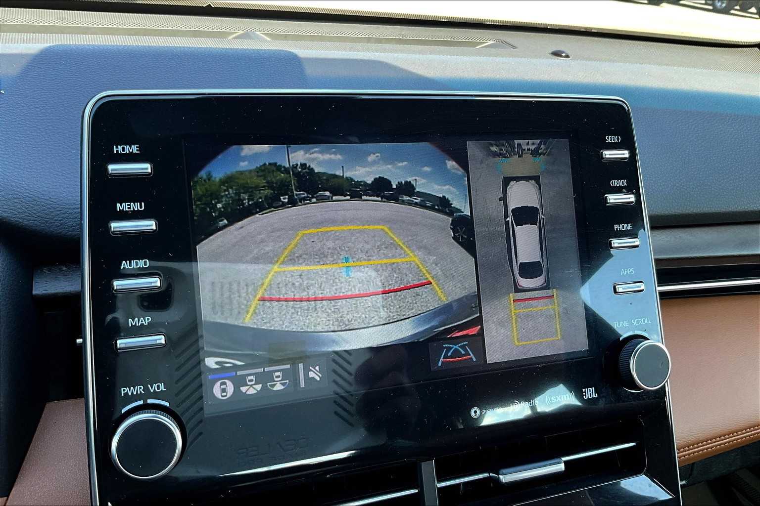 2020 Toyota Avalon Limited photo 24