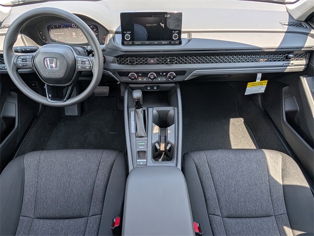 2025 Honda Accord 1.5T LX photo 4