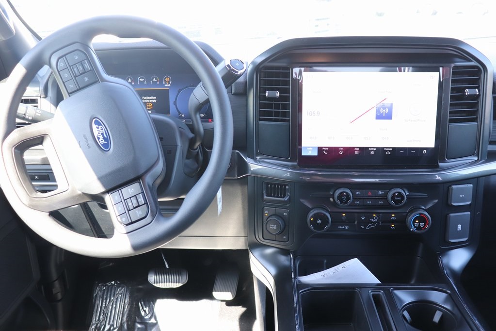 2025 Ford F-150 STX photo 3