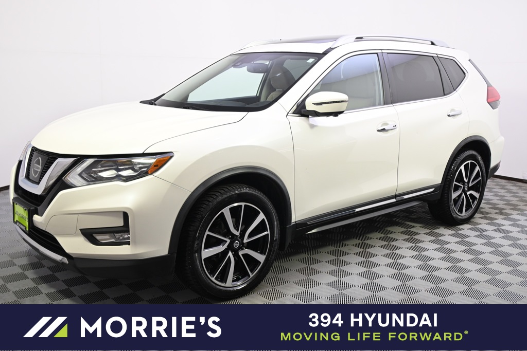 Used 2017 Nissan Rogue SL with VIN JN8AT2MVXHW271559 for sale in St. Louis Park, Minnesota