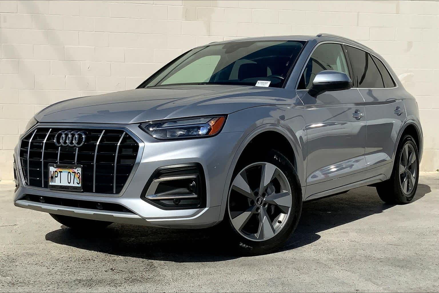 2022 Audi Q5 Premium Plus's photo