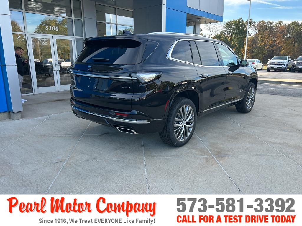 2026 Buick Enclave Avenir photo 3