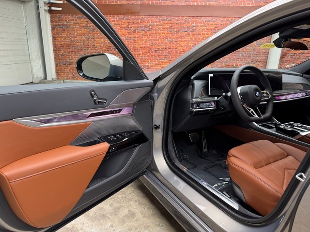 2025 Bmw 760i xDrive photo 9