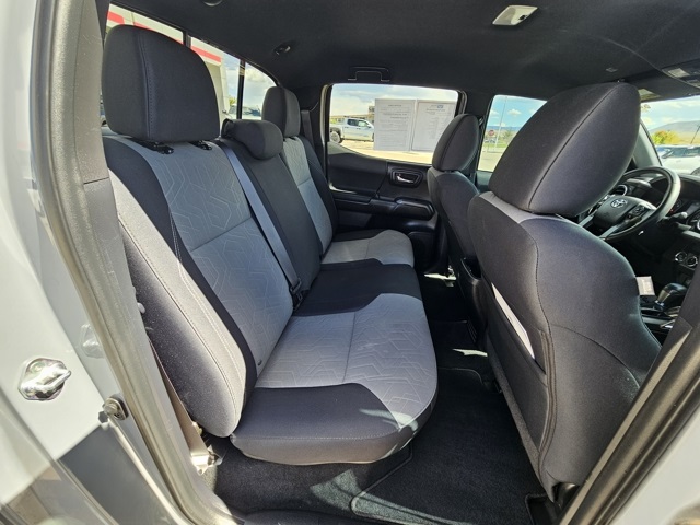 2021 Toyota Tacoma TRD Off-Road photo 22