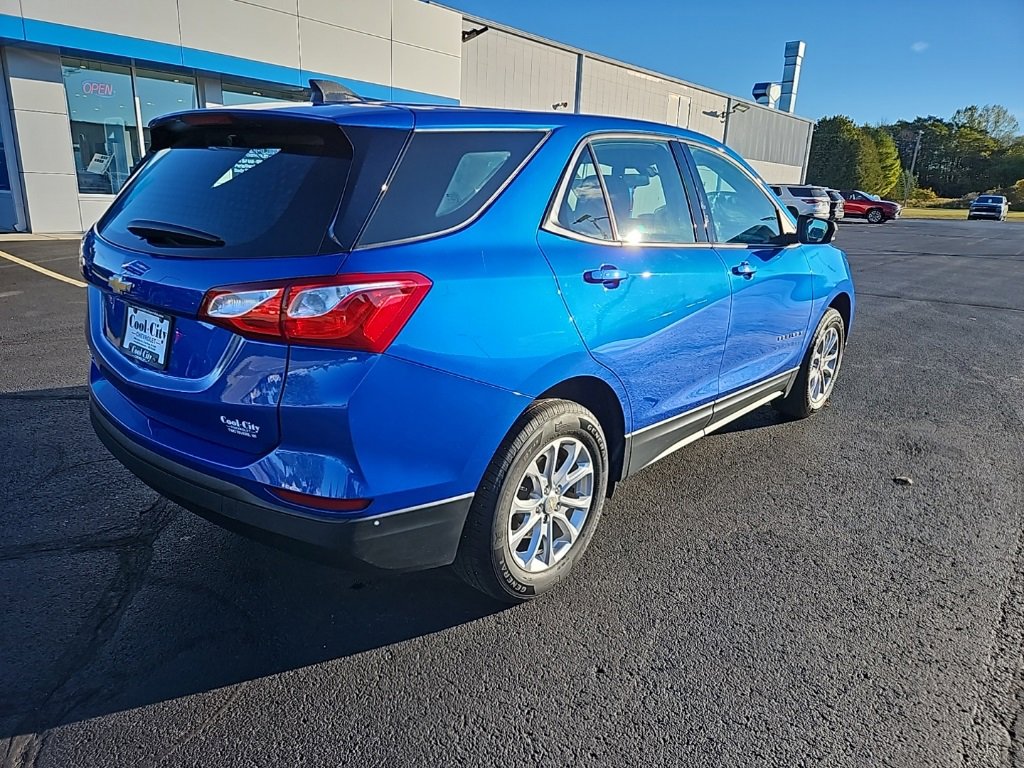 2019 Chevrolet Equinox LS photo 3