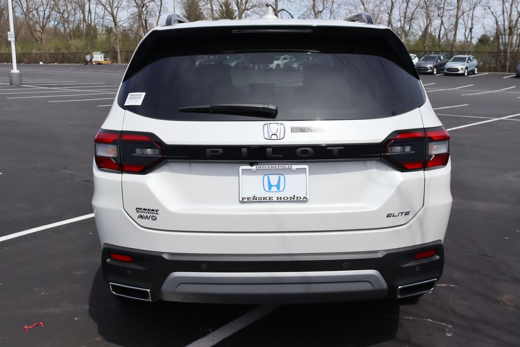 2025 Honda Pilot Elite photo 4