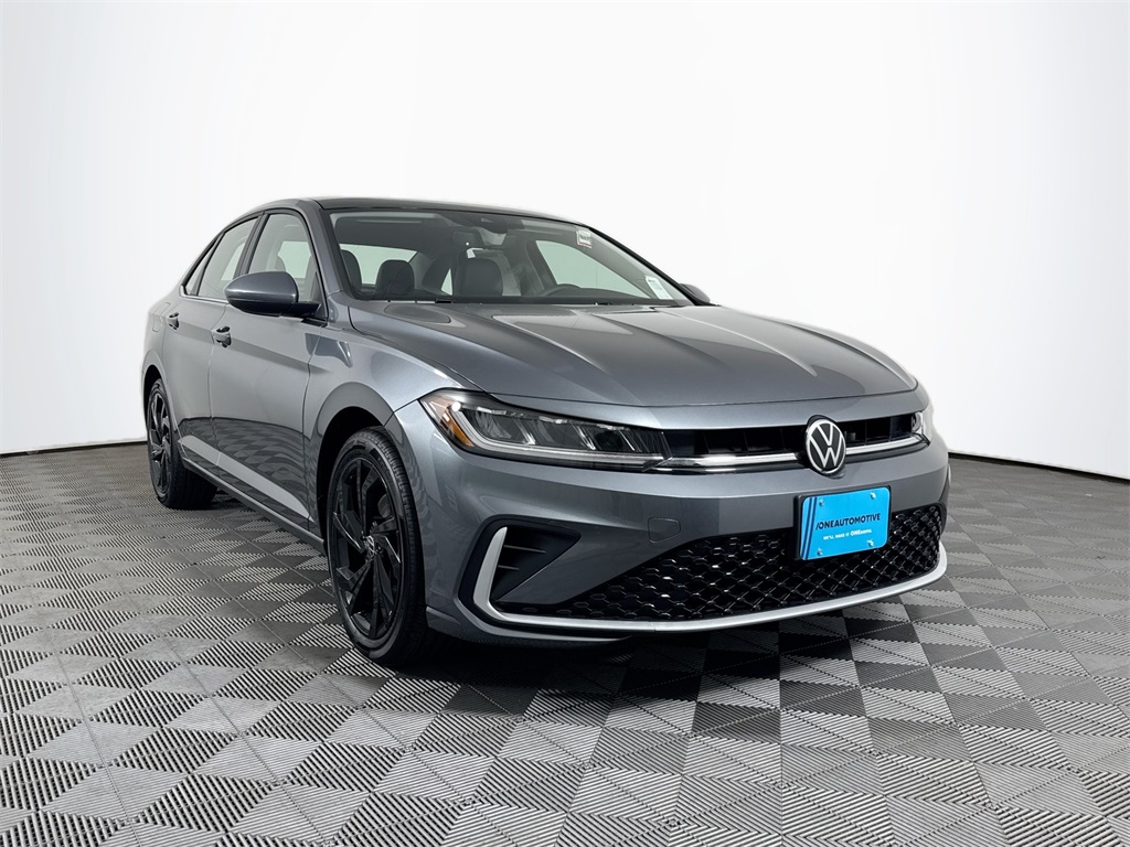 2025 Volkswagen Jetta 1.5T SE photo 4