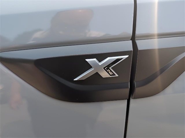 2022 Kia Sorento S photo 2