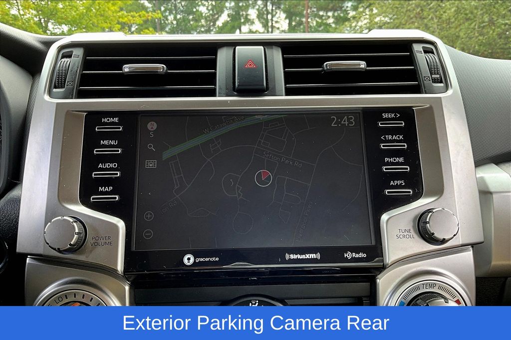 2020 Toyota 4Runner SR5 Premium photo 12