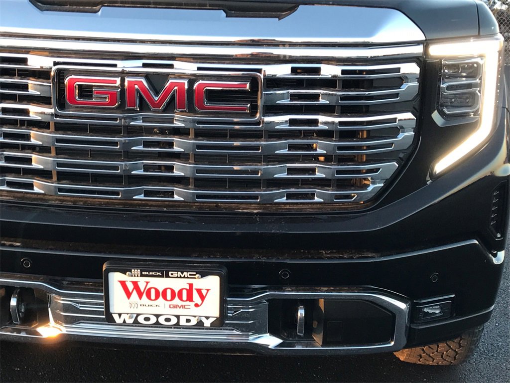 2026 GMC SIERRA - Image 9