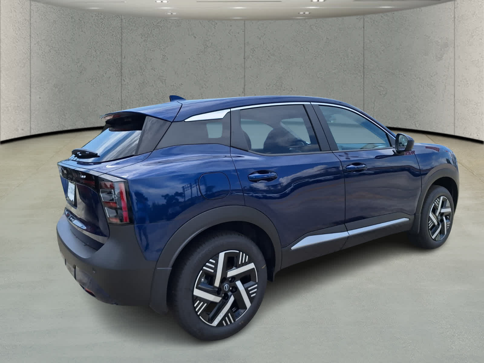 2025 Nissan Kicks SV photo 5