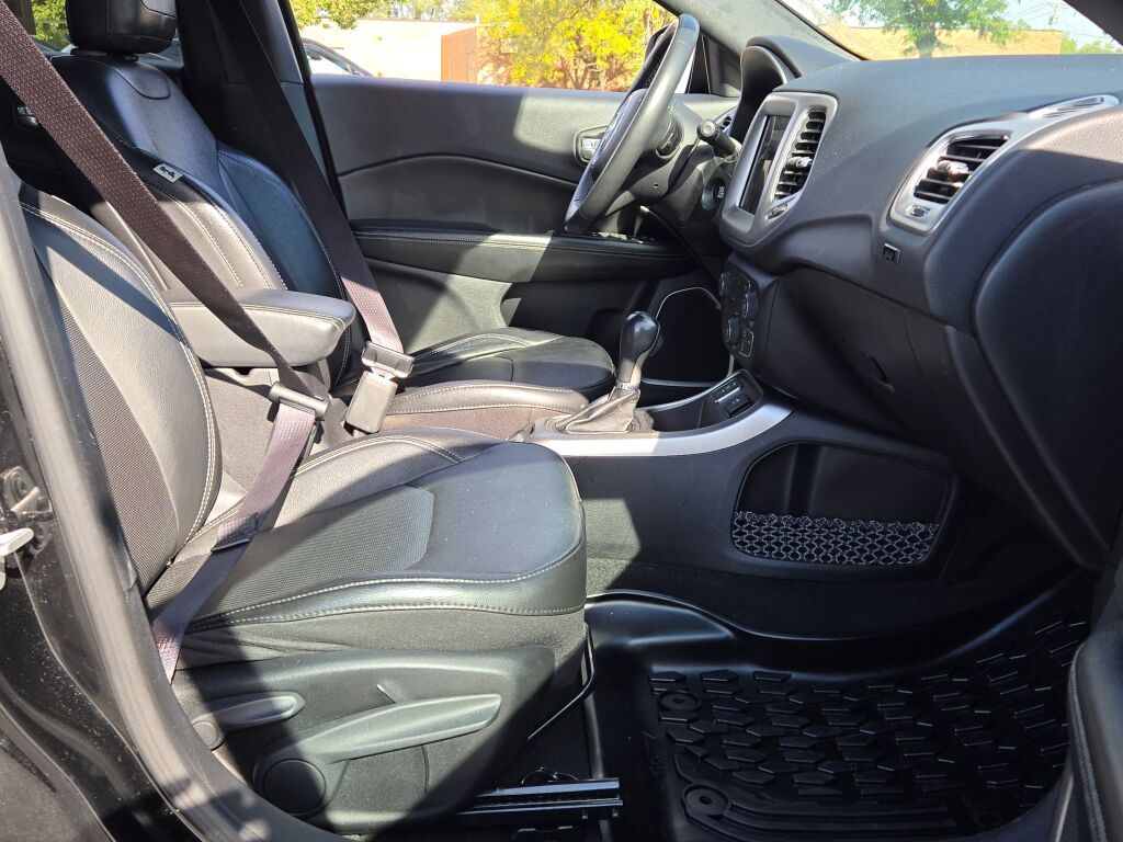2021 Jeep Compass Special Edition photo 3