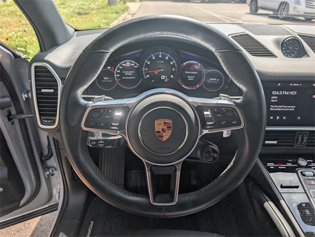2019 Porsche Cayenne Base photo 17