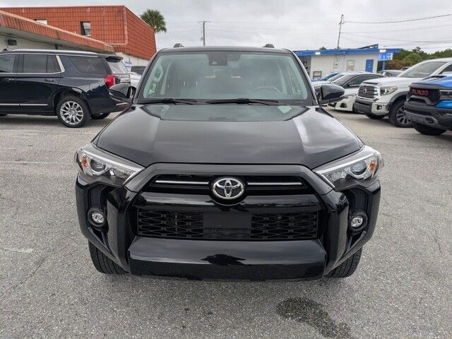2023 Toyota 4Runner SR5 Premium photo 2