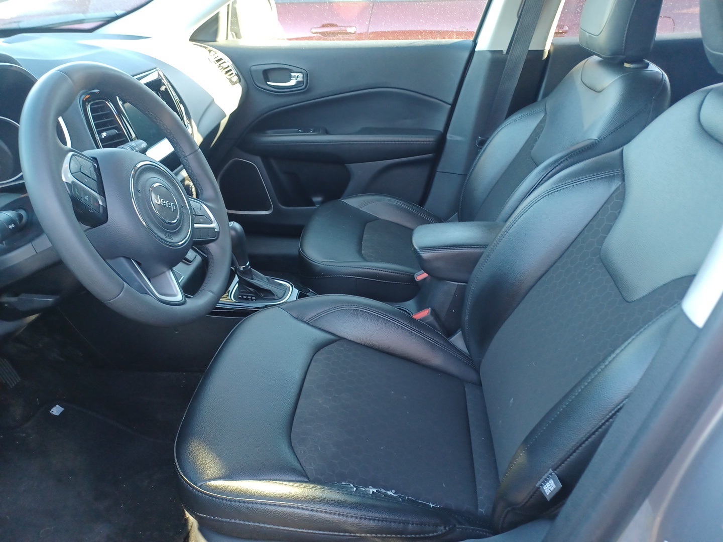 2021 Jeep Compass Altitude photo 6