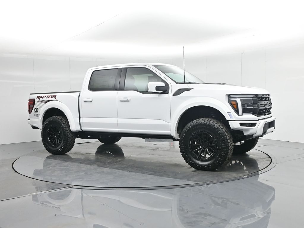 2025 Ford F-150 Raptor photo 24