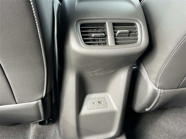 2025 Buick Envision Sport Touring photo 10