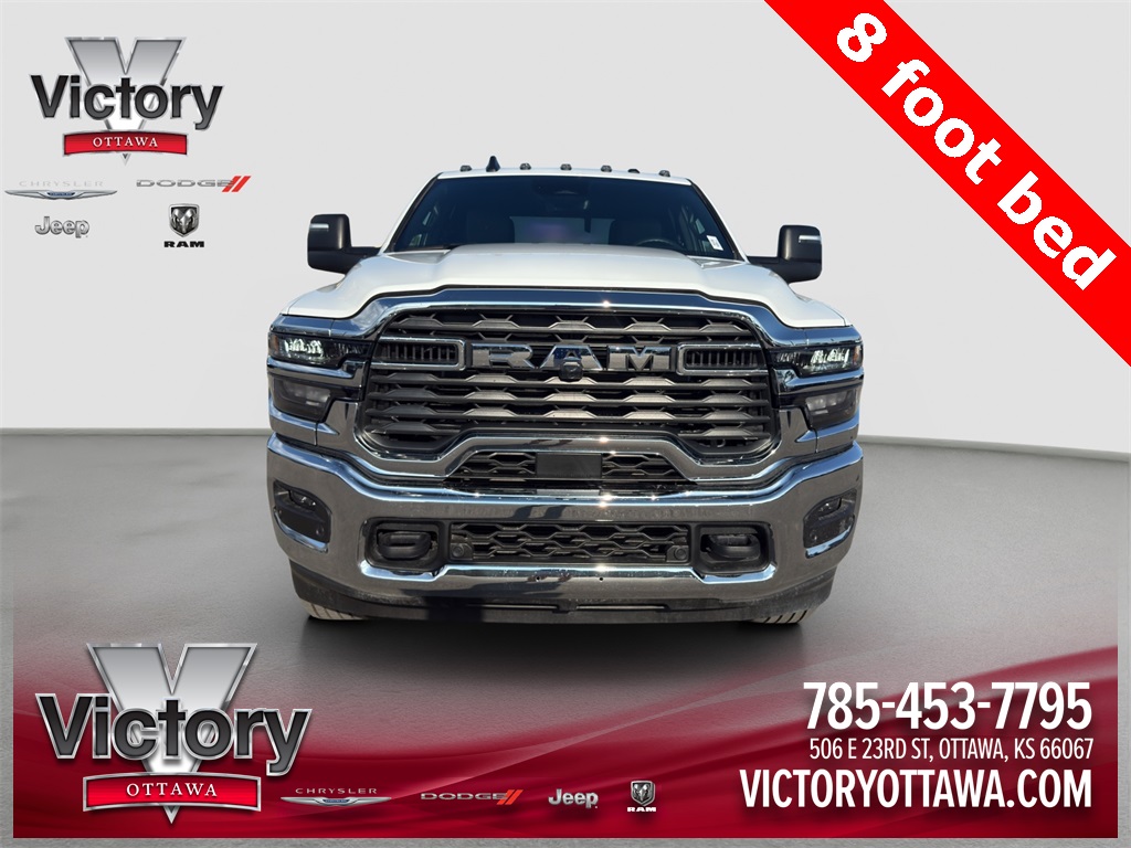 2025 Ram 3500 Tradesman photo 2