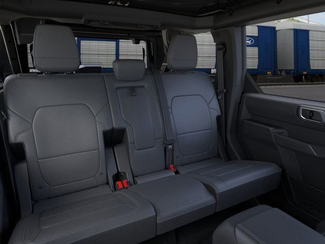 2025 Ford Bronco Outer Banks photo 11