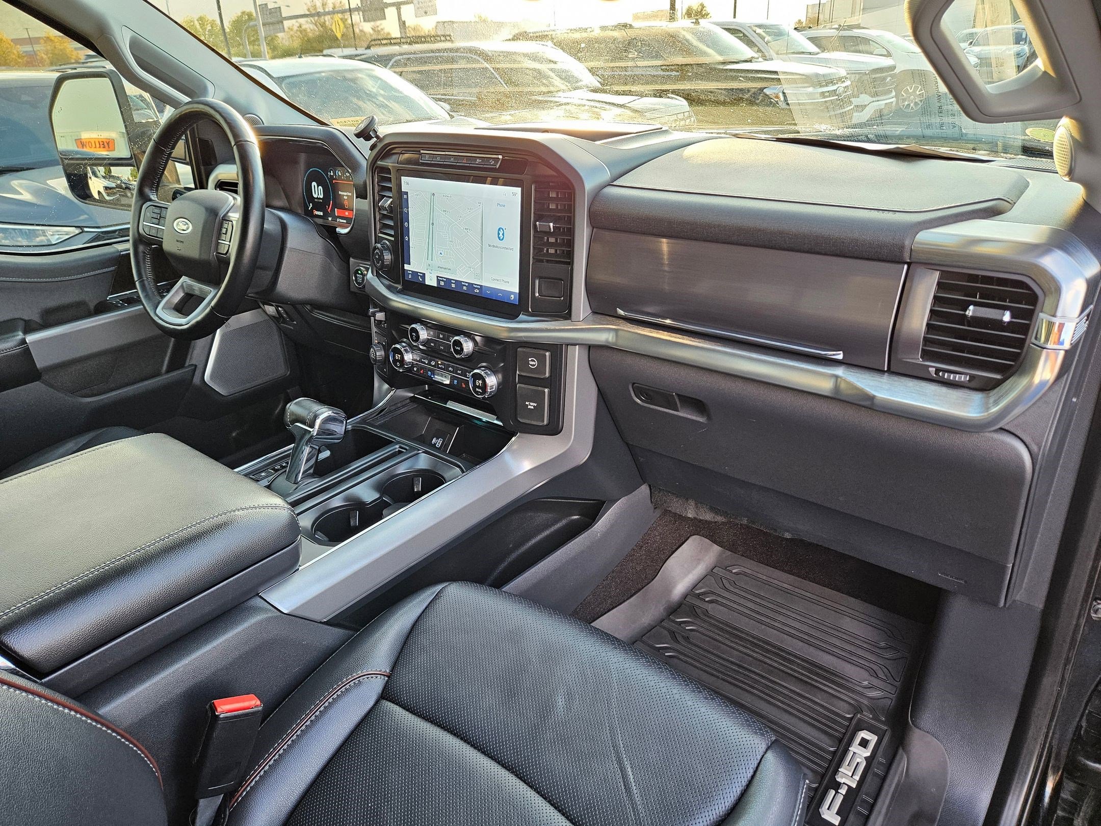 2021 Ford F-150 Lariat photo 29