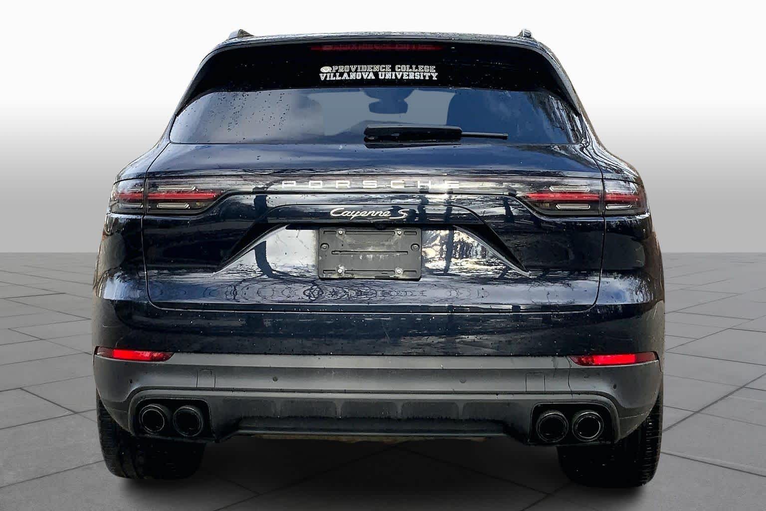 2019 Porsche Cayenne S photo 3