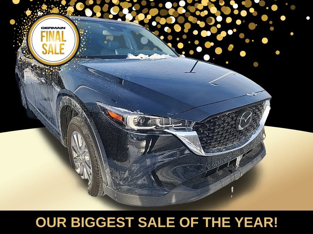 2023 Mazda CX-5 S Preferred package's photo