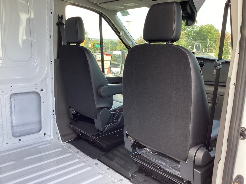 2024 Ford Transit photo 16