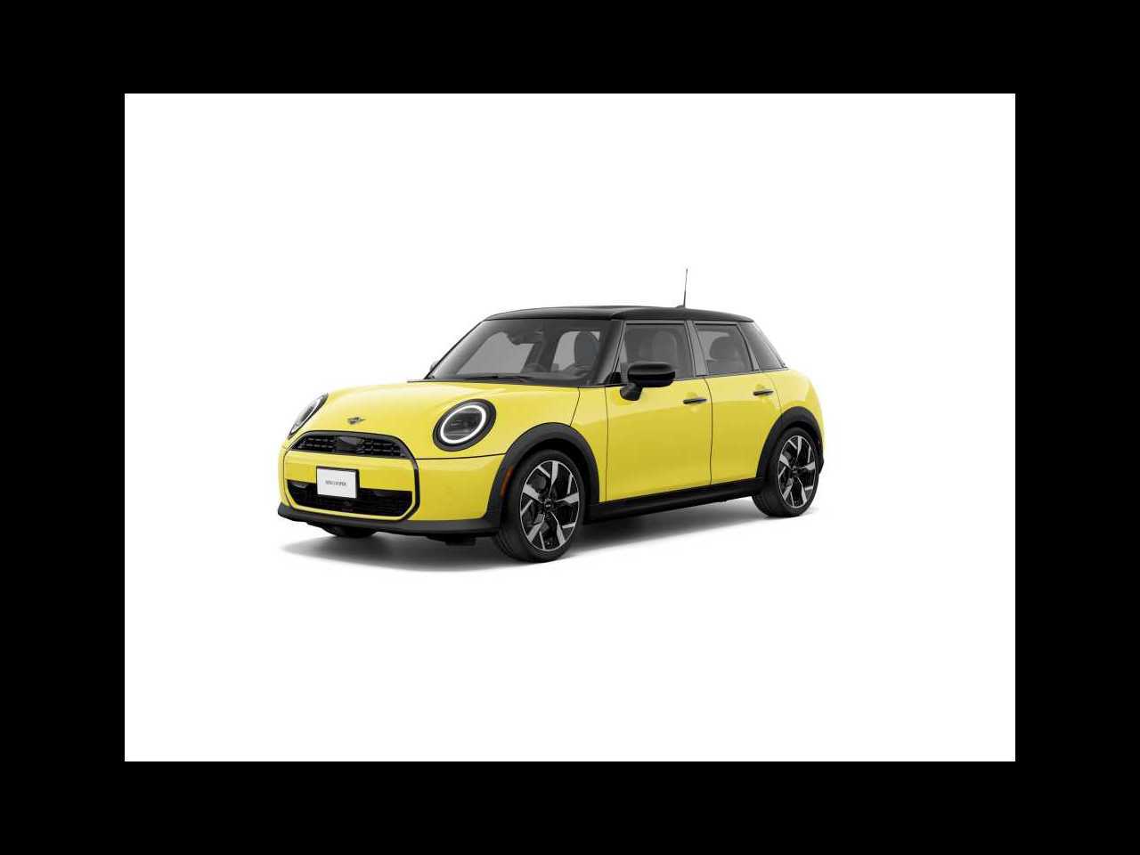 2026 MINI Hardtop Oxford Edition's photo