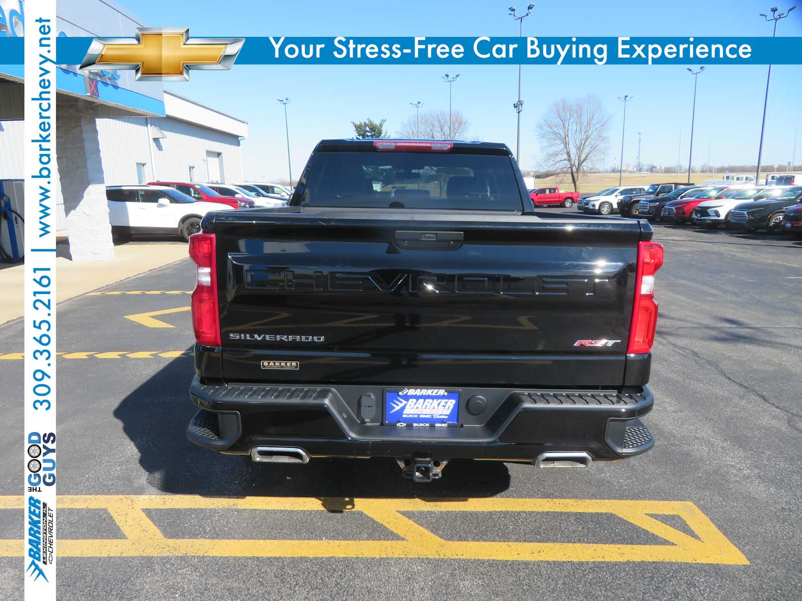 2022 Chevrolet Silverado 1500 RST photo 3