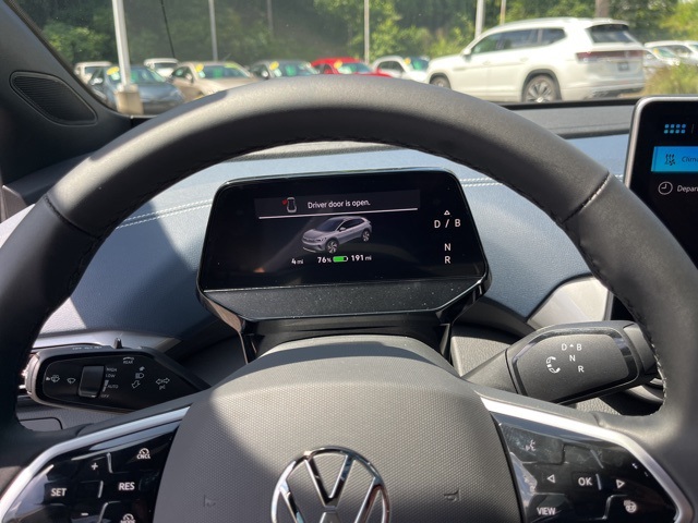 2025 Volkswagen ID.4 Pro S photo 18