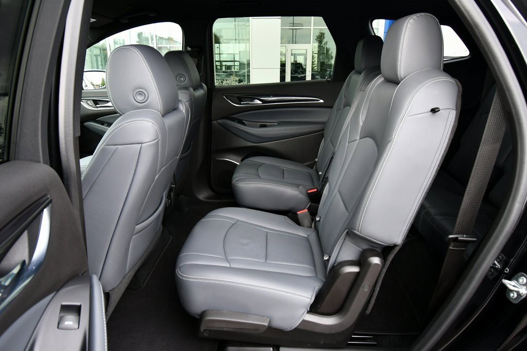 2022 Buick Enclave Essence photo 14