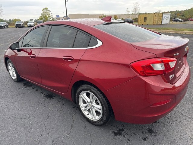 2017 Chevrolet Cruze LT photo 6