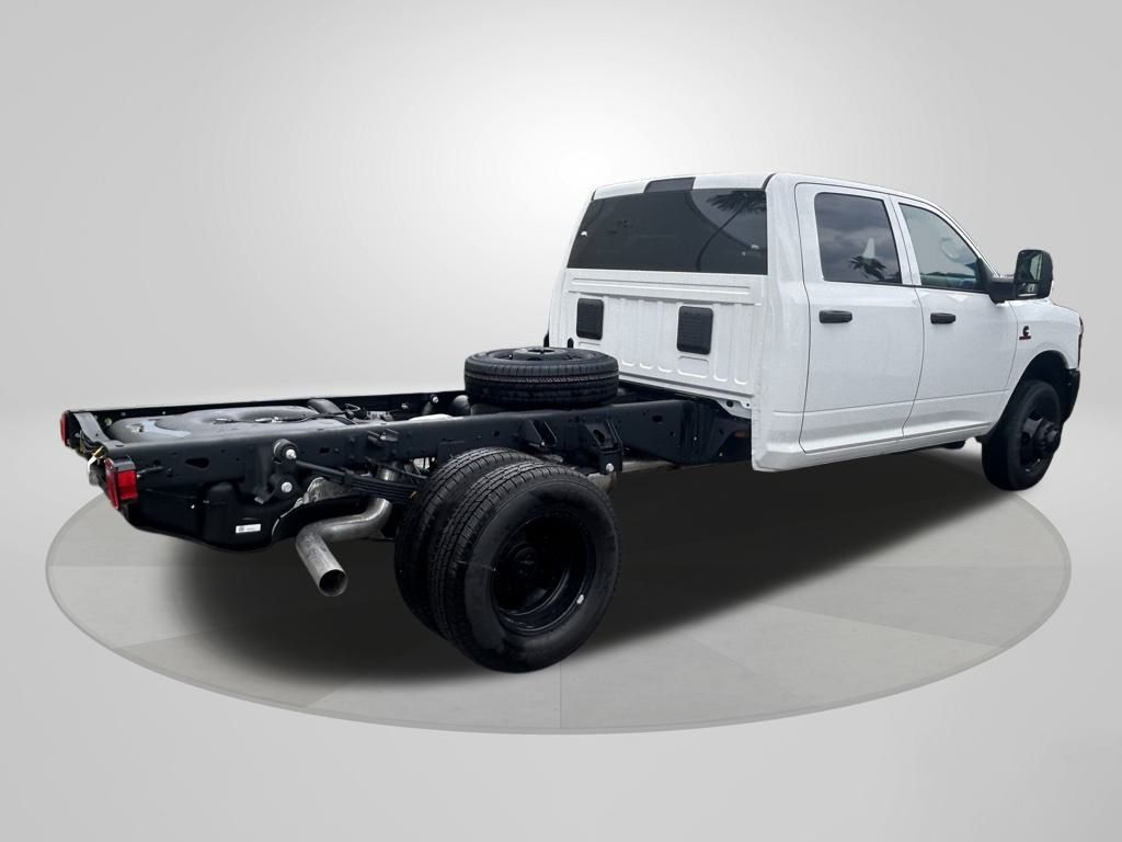 2025 Ram 3500 Tradesman photo 7