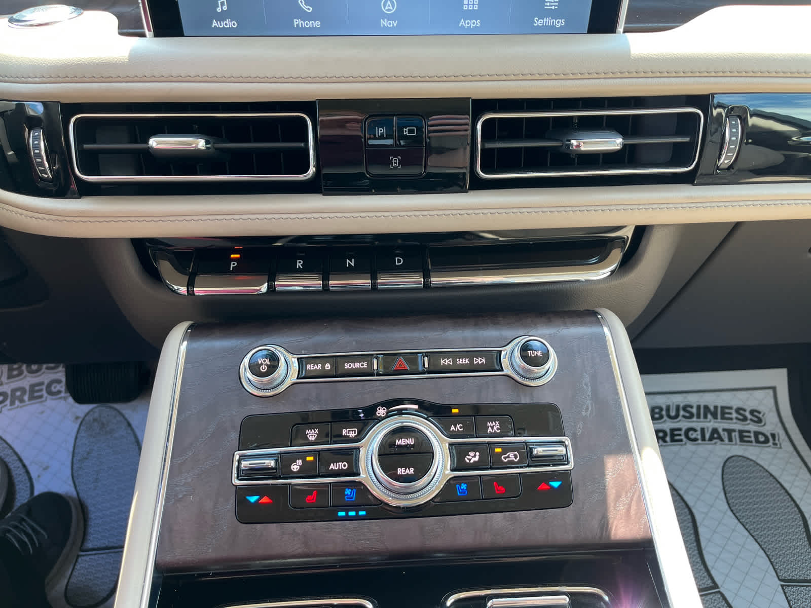 2022 Lincoln Aviator Reserve photo 32