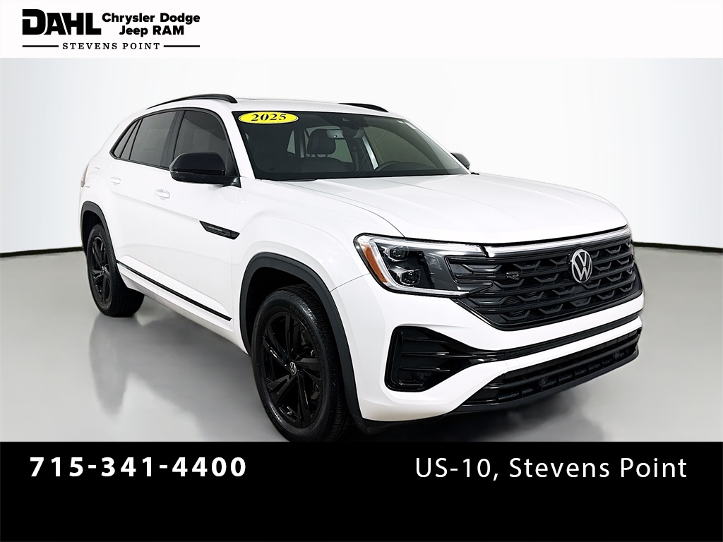 2025 Volkswagen Atlas Cross Sport SEL R-LINE's photo