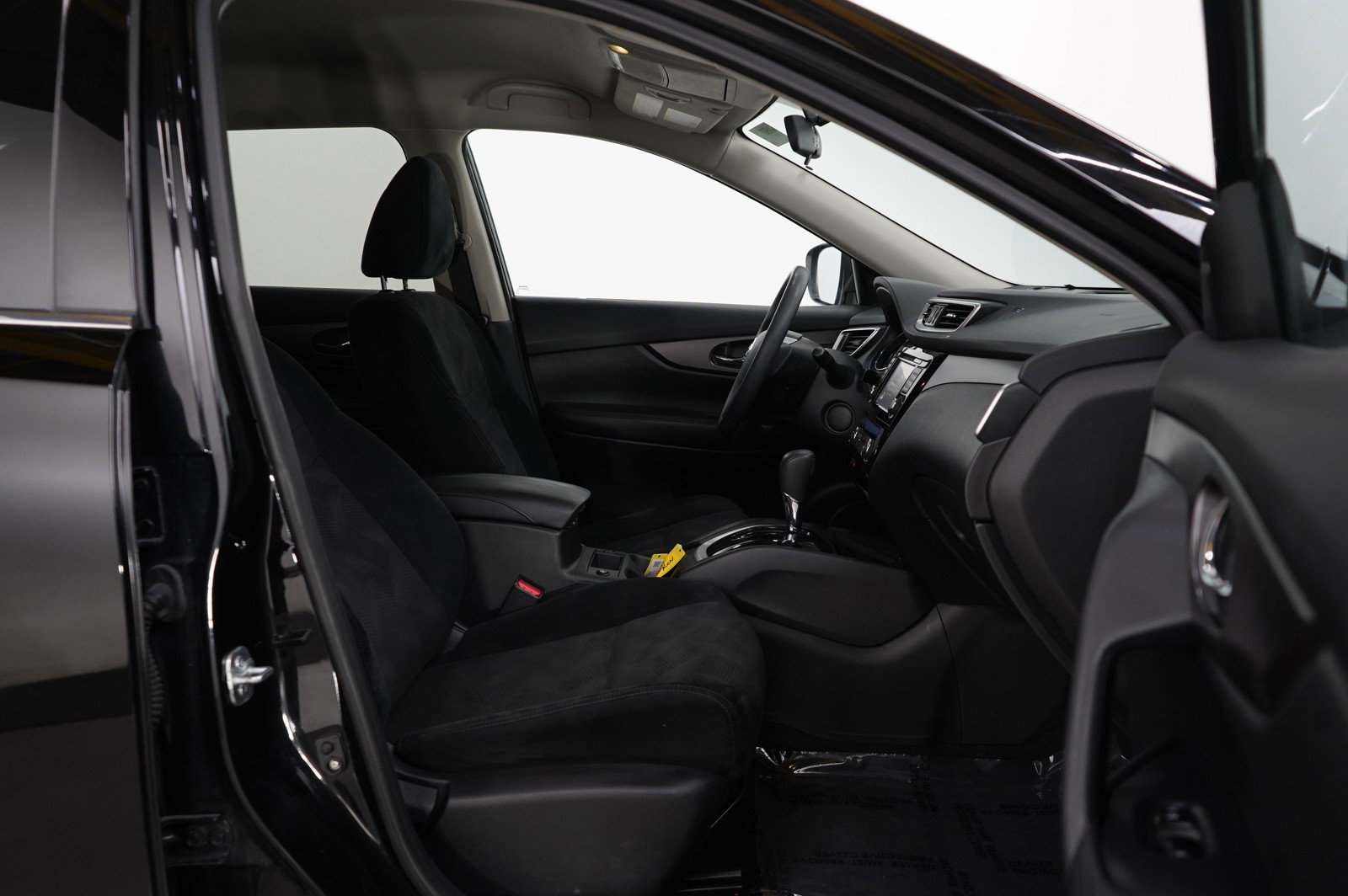 2014 Nissan Rogue SV photo 9