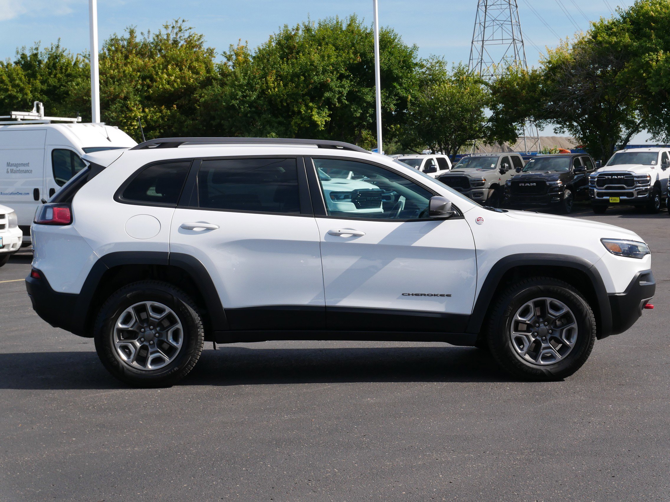 2019 Jeep Cherokee Trailhawk photo 7