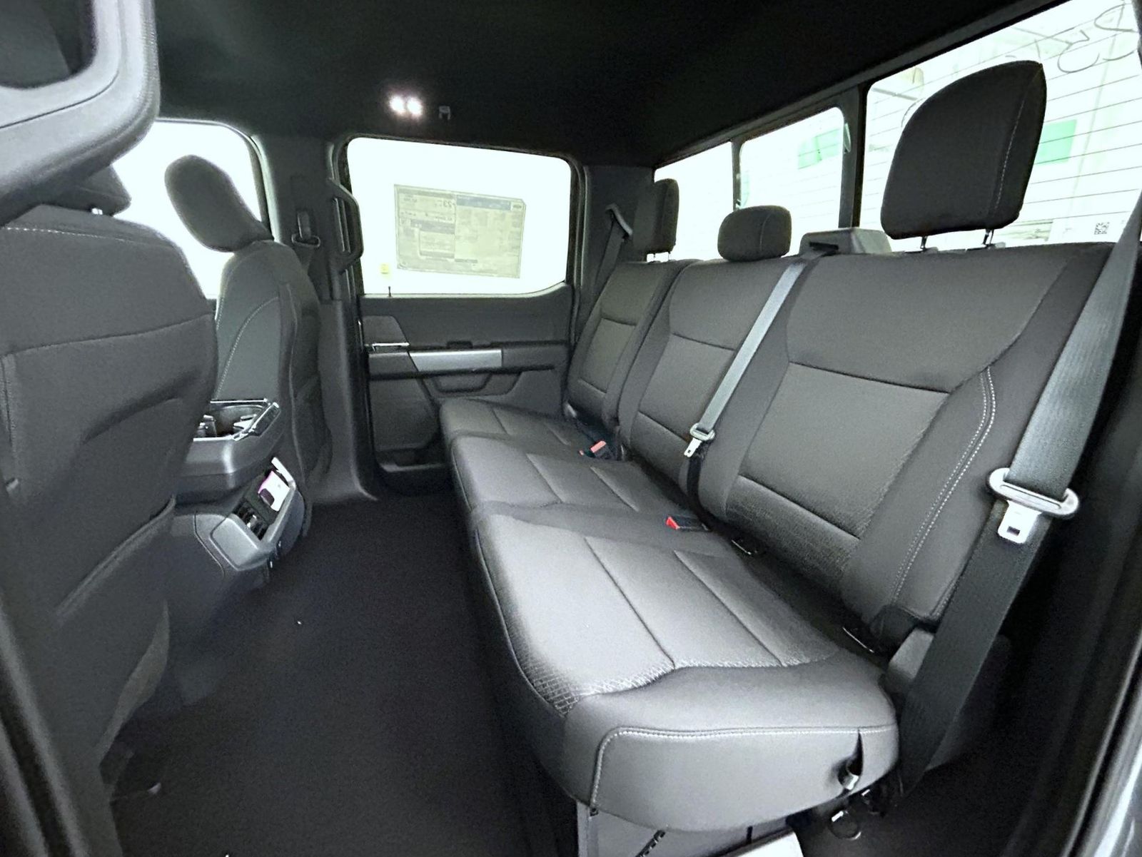 2025 Ford F-150 XLT photo 19