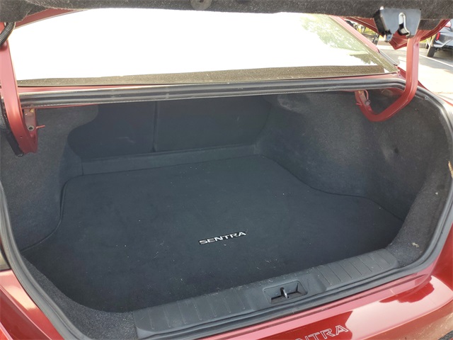 2022 Nissan Sentra SV photo 6