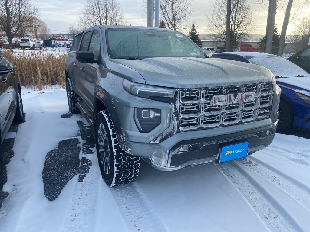2024 GMC Canyon AT4's photo