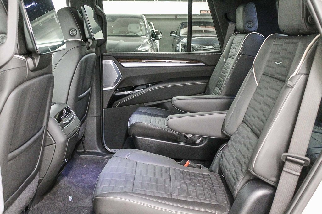 2025 Cadillac Escalade Sport Platinum photo 18