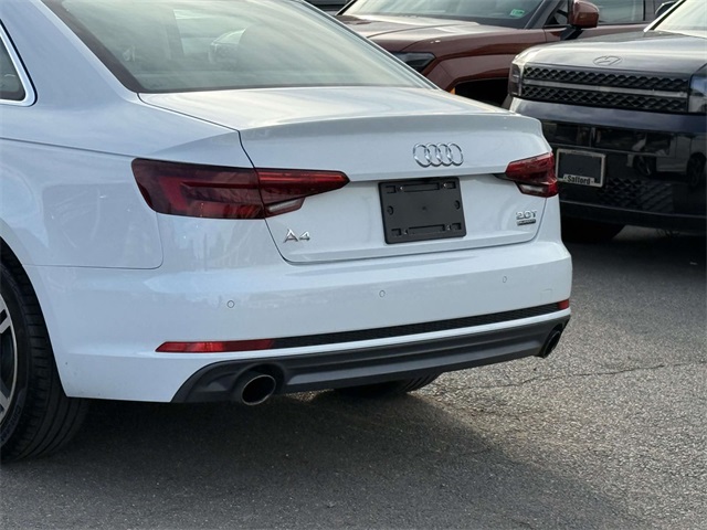 2017 Audi A4 2.0T Premium Plus Quattro photo 11