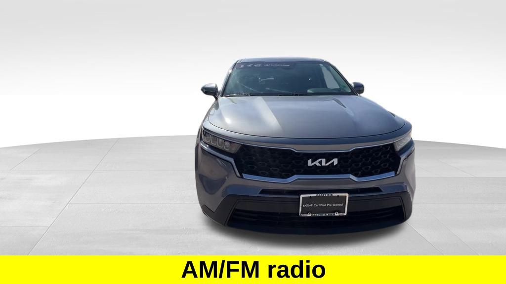2023 Kia Sorento LX photo 8
