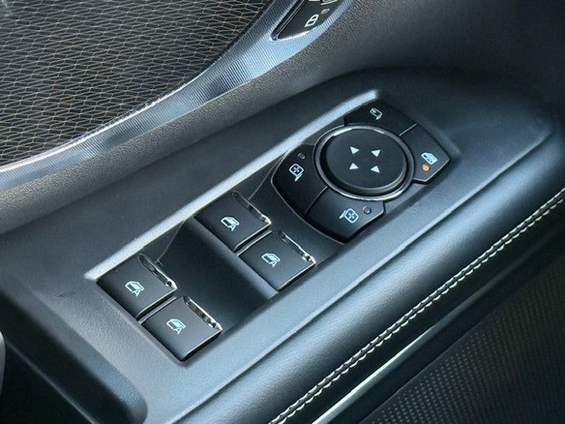 2025 Ford Expedition Platinum MAX photo 35