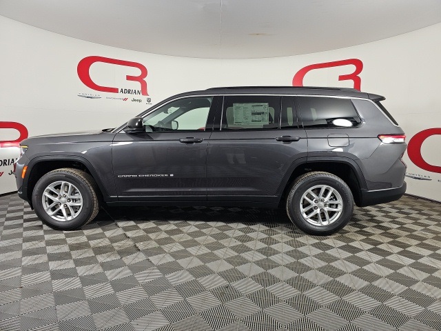 2025 Jeep Grand Cherokee Laredo X photo 4