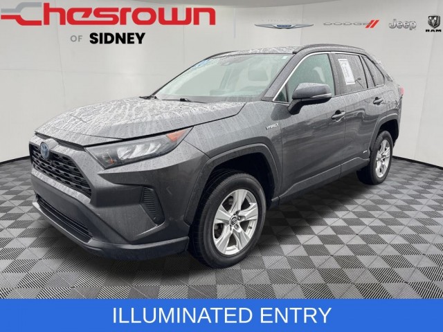 2020 Toyota RAV4 LE